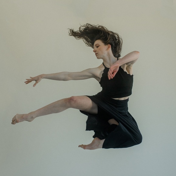 LIVE Wednesday  8/13 at 10:30 AM EST- All sales proceeds support CPR Dance - Picture 2 of 9